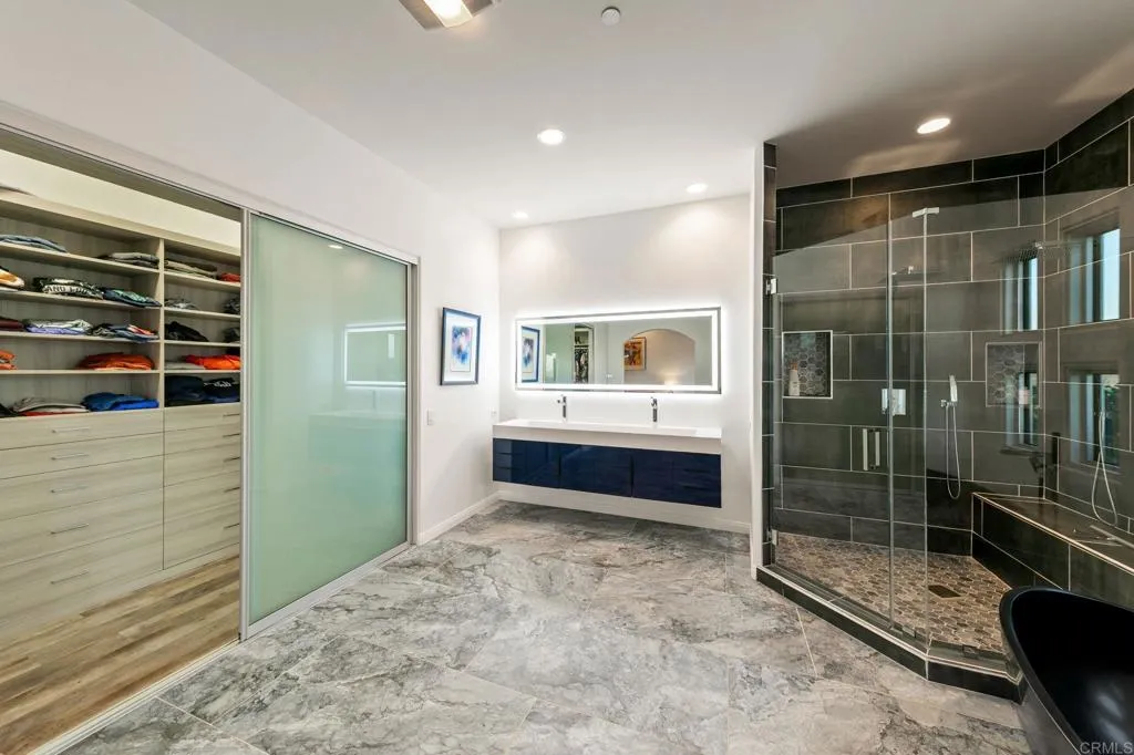 https://cdn.realtyfeed.com/cdn/127/306645713/762c6dfc17f61115e3bb6128d447c1a4.webp