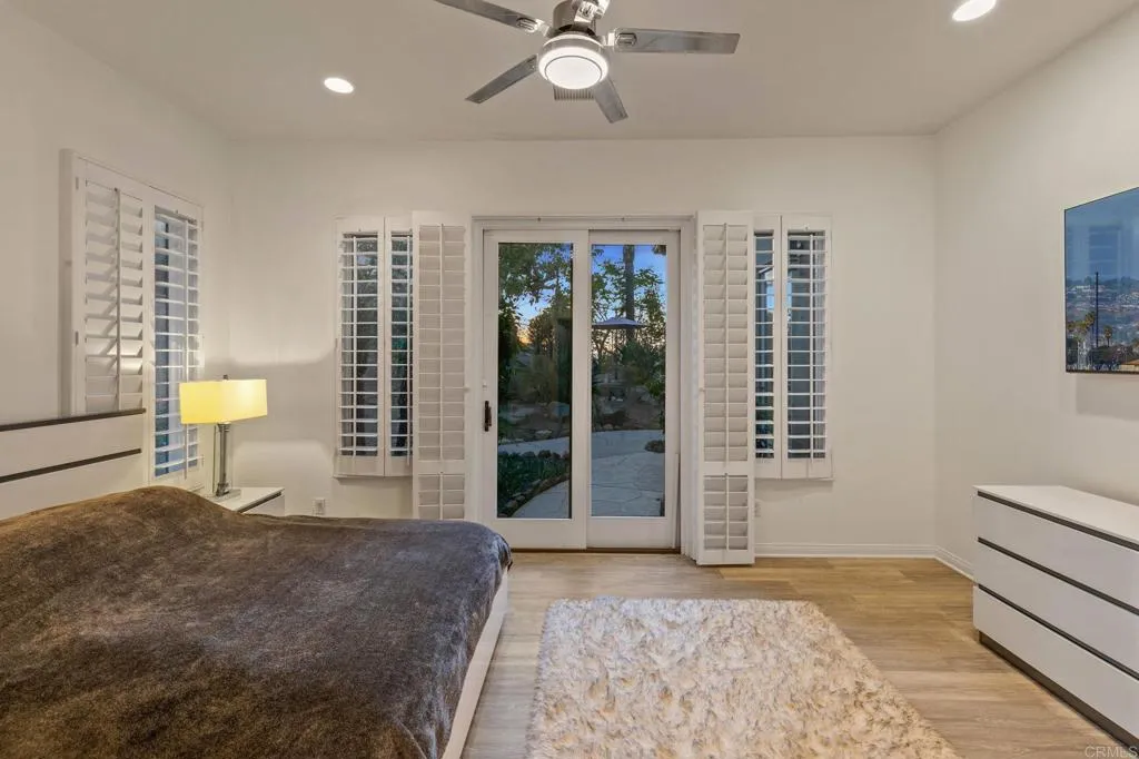 https://cdn.realtyfeed.com/cdn/127/306645713/872eb394c4a443c309fb2c847442b778.webp