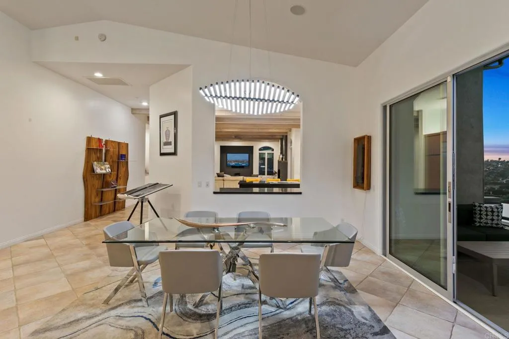 https://cdn.realtyfeed.com/cdn/127/306645713/96903ee5b1c7cfdb9a8c95158b57a2b7.webp