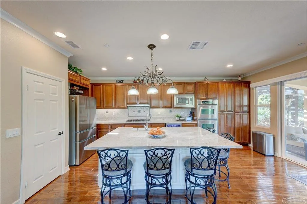 https://cdn.realtyfeed.com/cdn/127/306645718/a4140b8581bdfb1843762558c6d97b4e.webp