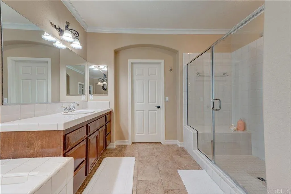 https://cdn.realtyfeed.com/cdn/127/306645718/e0f30aefd03487e0acf938e61af7865b.webp