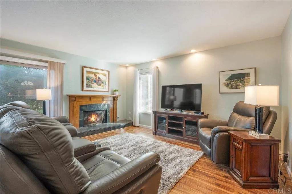 Photo #4: NDP2601528 Listing: Photo #4