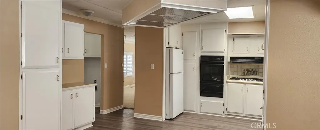 16462 Poipu Lane, Huntington Beach, CA 92649 - Photo 3 of 17, Huntington Beach, CA