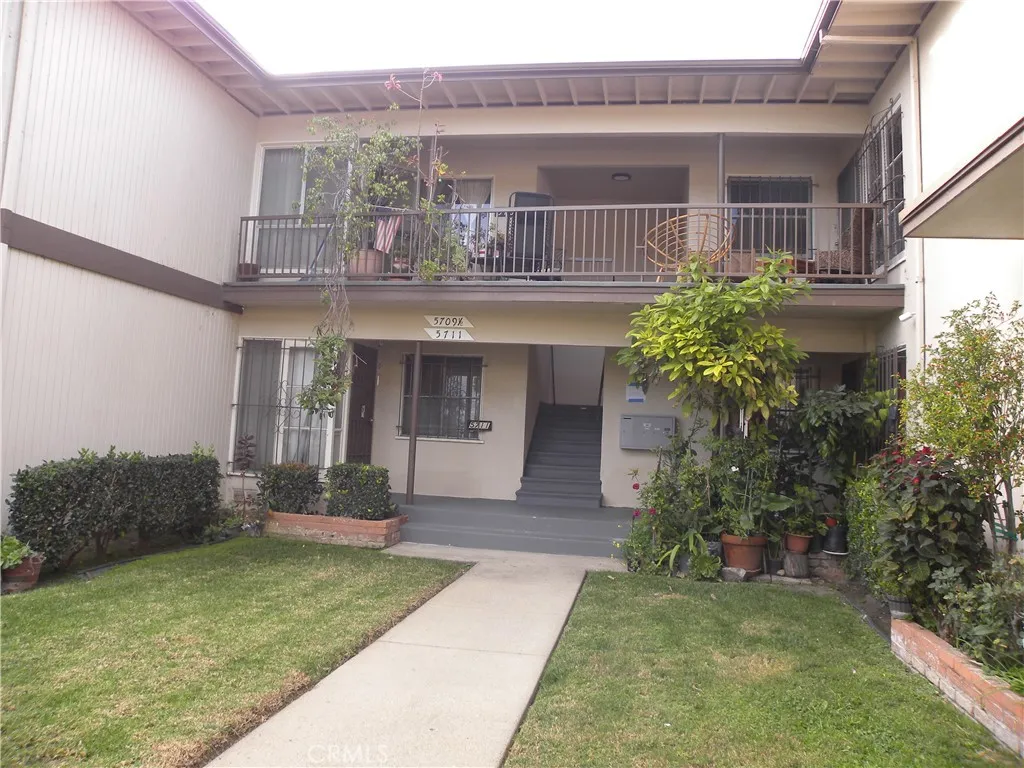 5709 Clemson, Los Angeles, CA, 90016