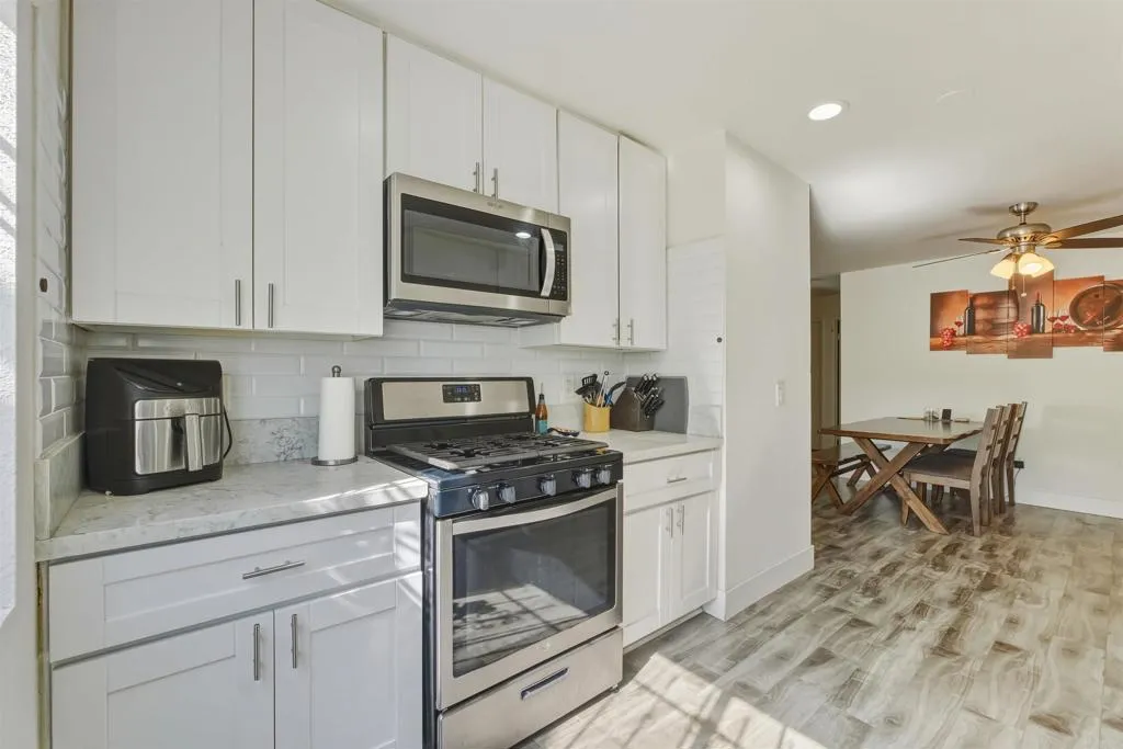 Photo #6: PTP2601255 Listing: Photo #6