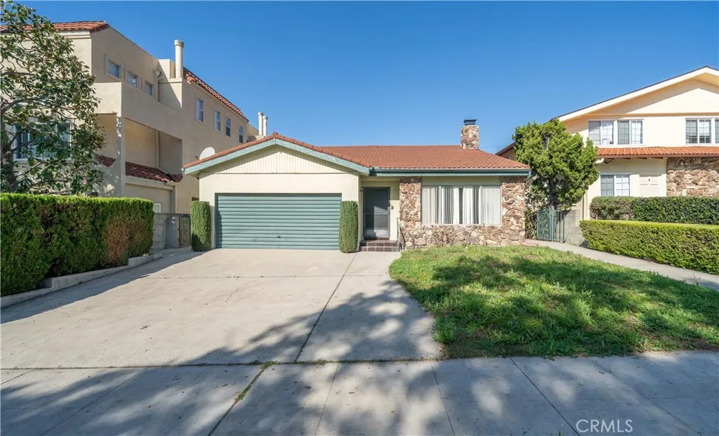 723 E Tujunga Avenue, Burbank, CA 91501 - Photo 2 of 20, Burbank, CA