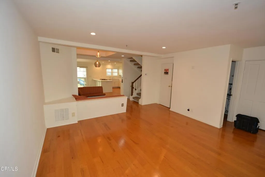 2847 E Harbor Boulevard Unit 1, Oxnard, CA 93035 - Photo 5 of 30, Oxnard, CA