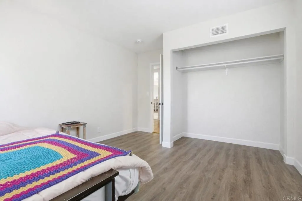 https://cdn.realtyfeed.com/cdn/127/306645904/1249e572c2b655e2d384d4c451350290.webp