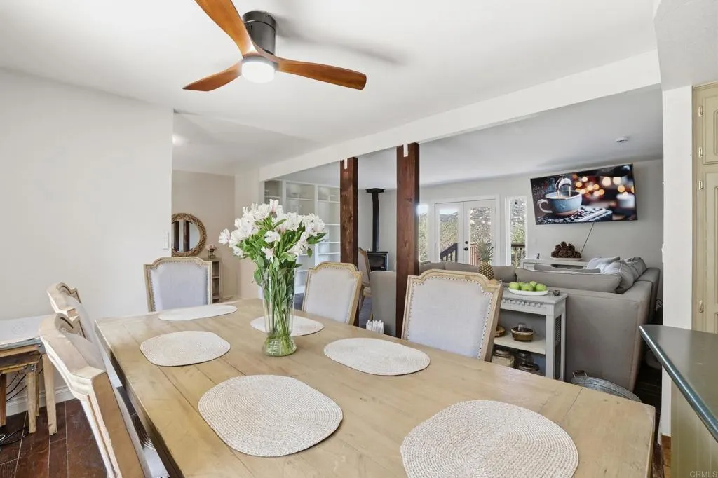 https://cdn.realtyfeed.com/cdn/127/306645904/3a5a7a04a1dbe28b27f58ee82c8421a5.webp