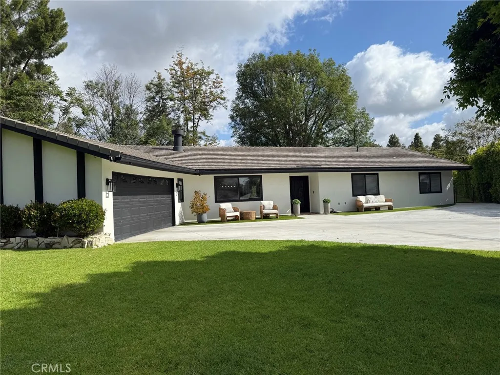 Fullerton, CA 92835