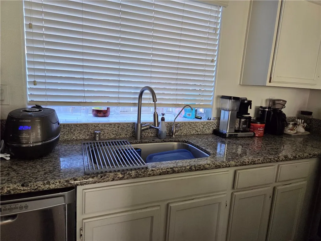 12227 Cheshire, Norwalk, CA 90650 - Photo 4 of 5, Norwalk, CA