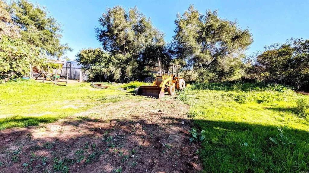 https://cdn.realtyfeed.com/cdn/127/306646019/6f96a7bd4d43bbc4bf9ac6027f8487e3.webp
