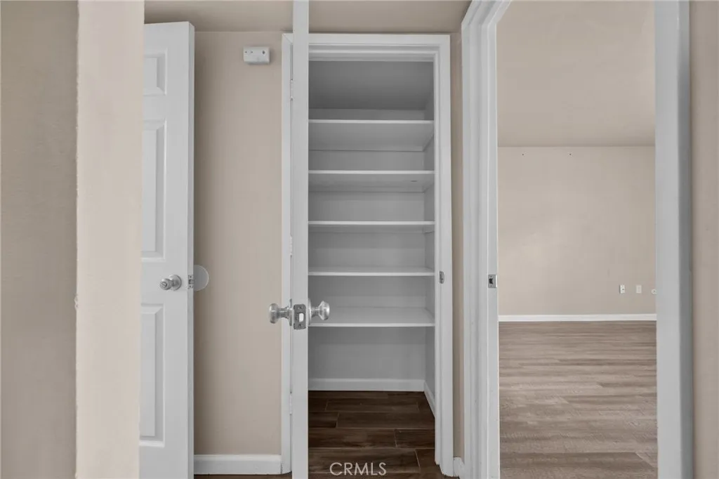 https://cdn.realtyfeed.com/cdn/127/306646030/51da3d2c52bbab9ec9b6fbecc1fc1558.webp