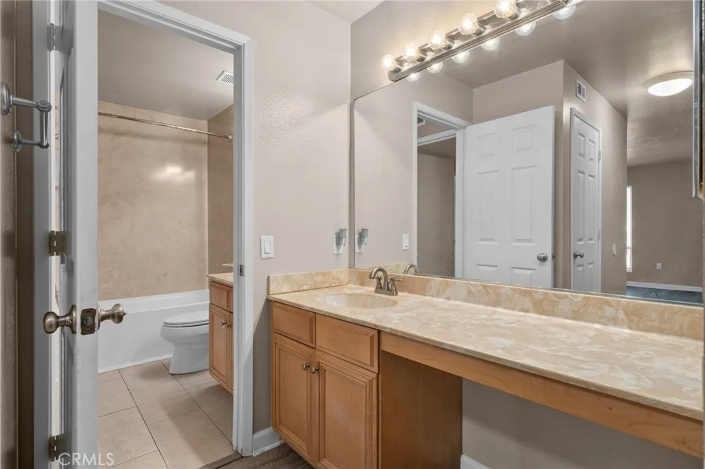 https://cdn.realtyfeed.com/cdn/127/306646030/744fcb667e812f09608d7744b51f83bf.webp