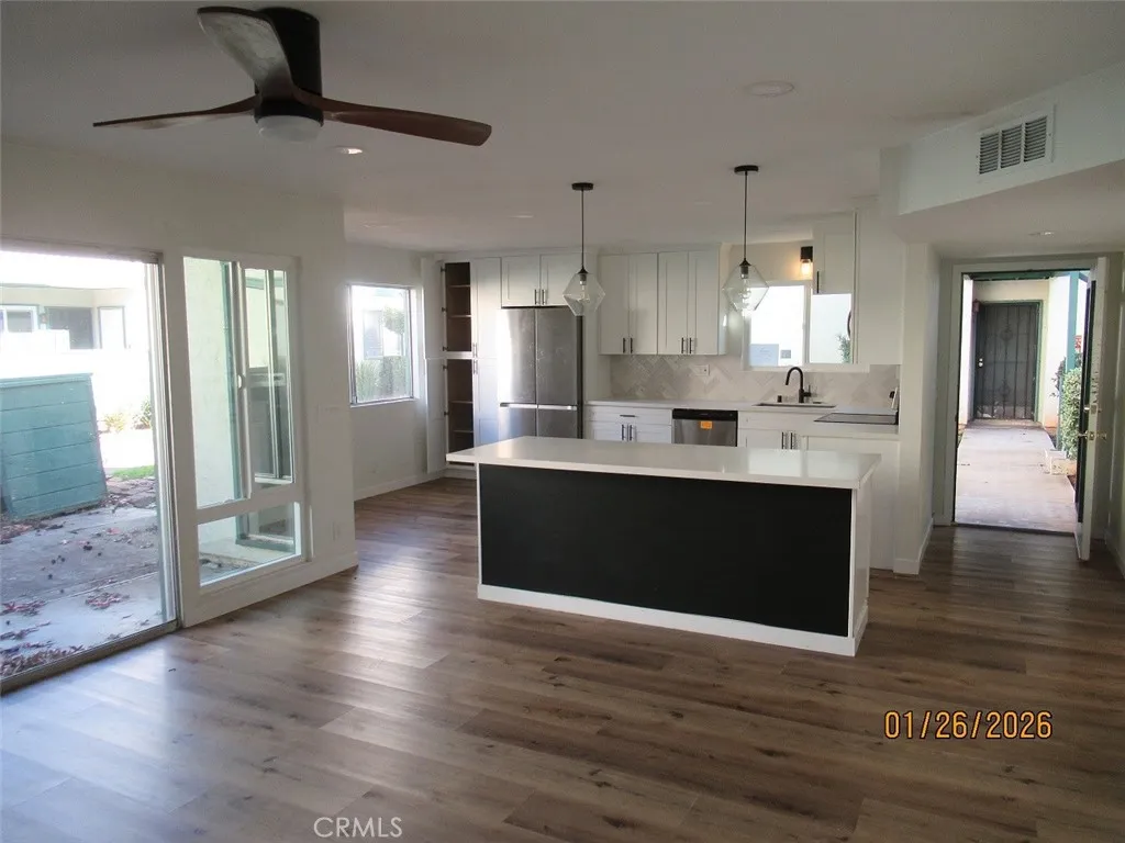 Photo #5: SW26035895 Listing: Photo #5