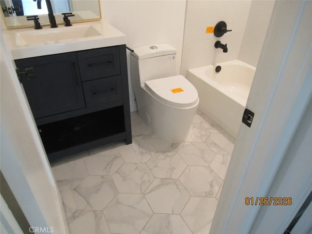 Photo #9: SW26035895 Listing: Photo #9