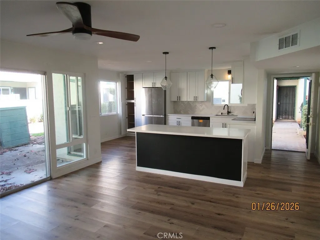 https://cdn.realtyfeed.com/cdn/127/306646038/487c786b8311918cce12dbfdb87651e6.webp