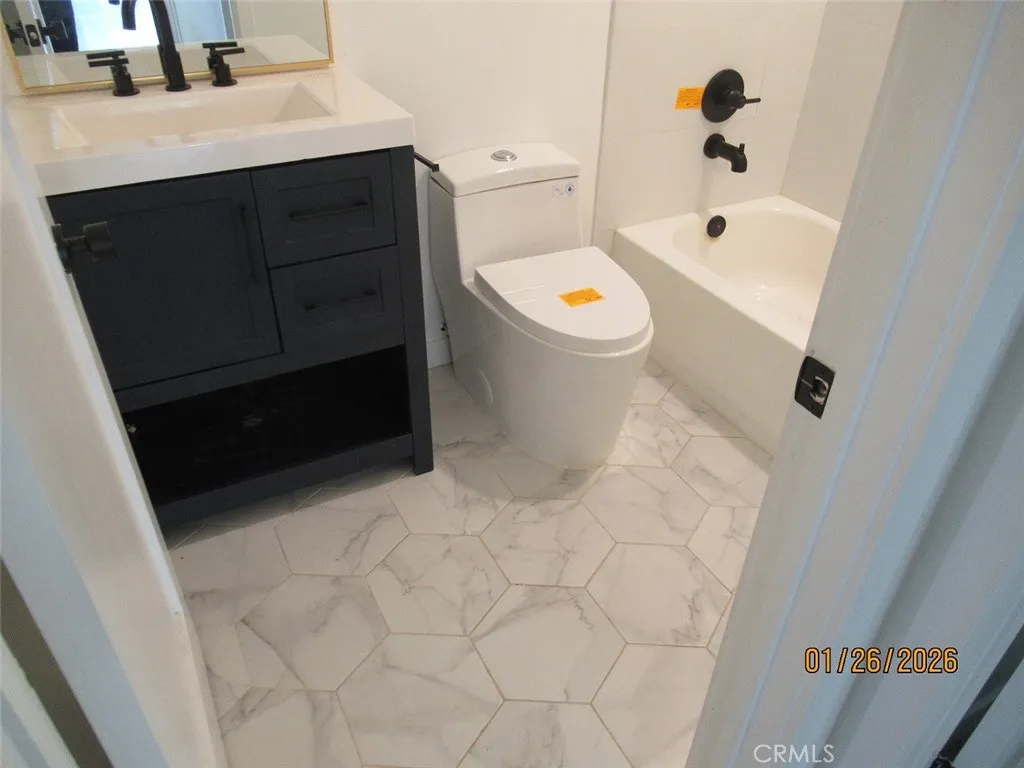 Photo #9: SW26035895 Listing: Photo #9