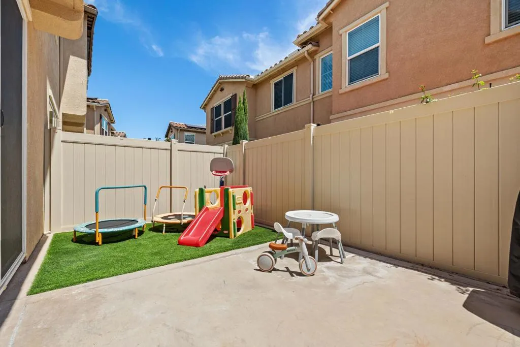 https://cdn.realtyfeed.com/cdn/127/306646040/249d8e042aad29b6921dedf95093a6b3.webp