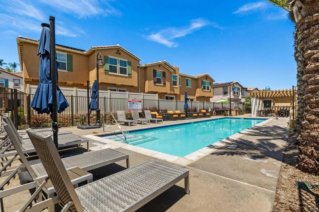 https://cdn.realtyfeed.com/cdn/127/306646040/333310b679594c044e7a76e86bbc99c6.webp