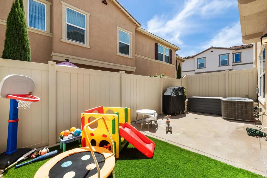 https://cdn.realtyfeed.com/cdn/127/306646040/6a0d4e0903ef43e80c6e9397ef70f44b.webp