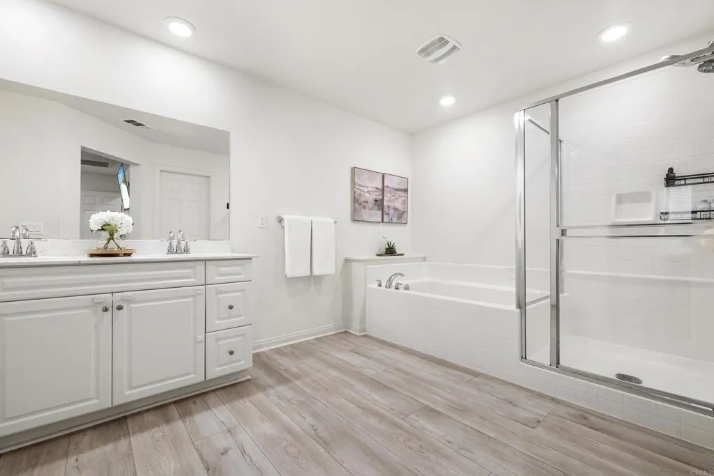 https://cdn.realtyfeed.com/cdn/127/306646040/d13832fe81122d768225364fbaf3e004.webp