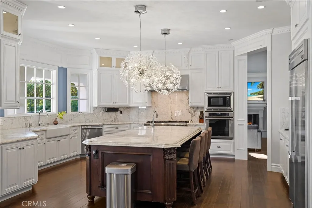 22510 La Quilla, Chatsworth, CA, 91311