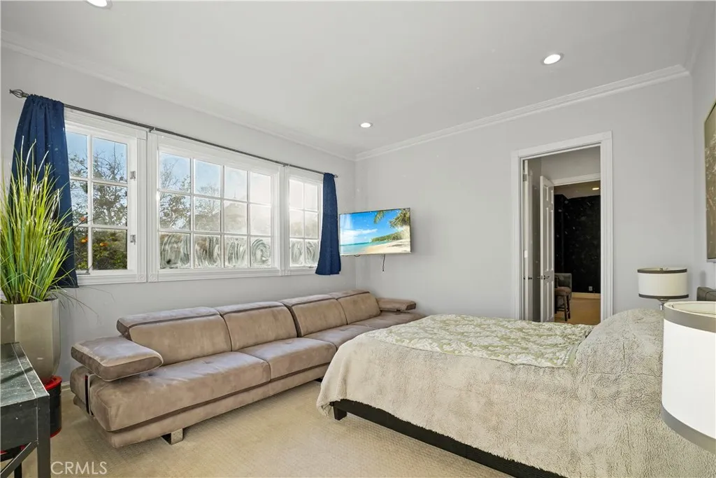 22510 La Quilla, Chatsworth, CA, 91311