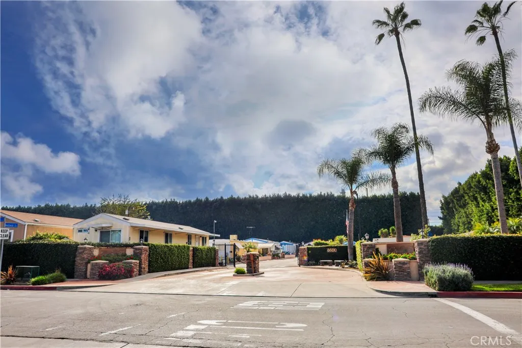 8600 Contreras Street 35