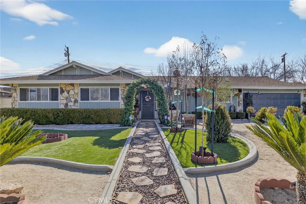 43717 Albeck Ave, Lancaster, CA 93536 - Photo 4 of 75, Lancaster, CA