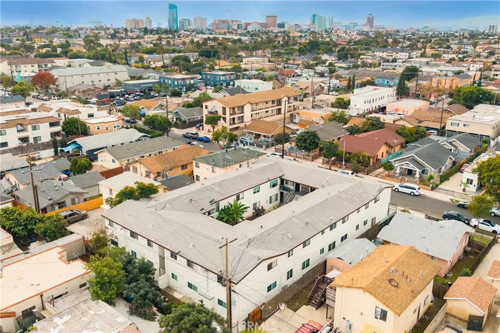 1050 Gaviota, Long Beach, CA 90813 - Photo 3 of 18, Long Beach, CA