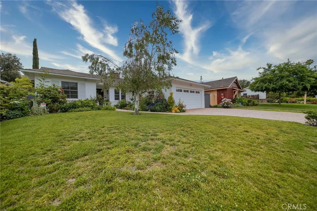 Encino, CA 91436