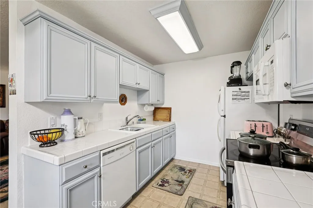 Photo #7: CV26035269 Listing: Photo #7