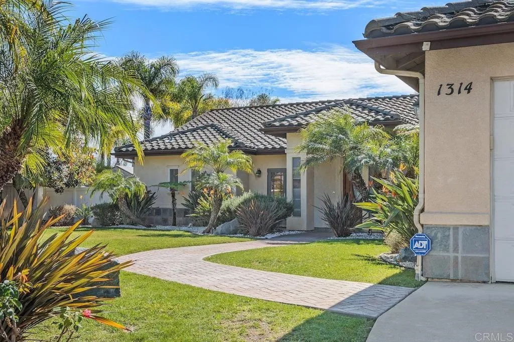 https://cdn.realtyfeed.com/cdn/127/306646273/e18f1d1521e1cb37829b66126e146d02.webp