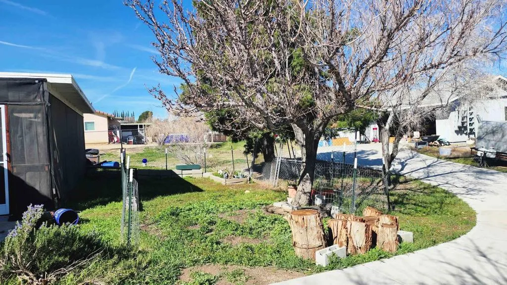 18062 Hackberry Street, Hesperia, CA 92345 - Photo 4 of 20, Hesperia, CA