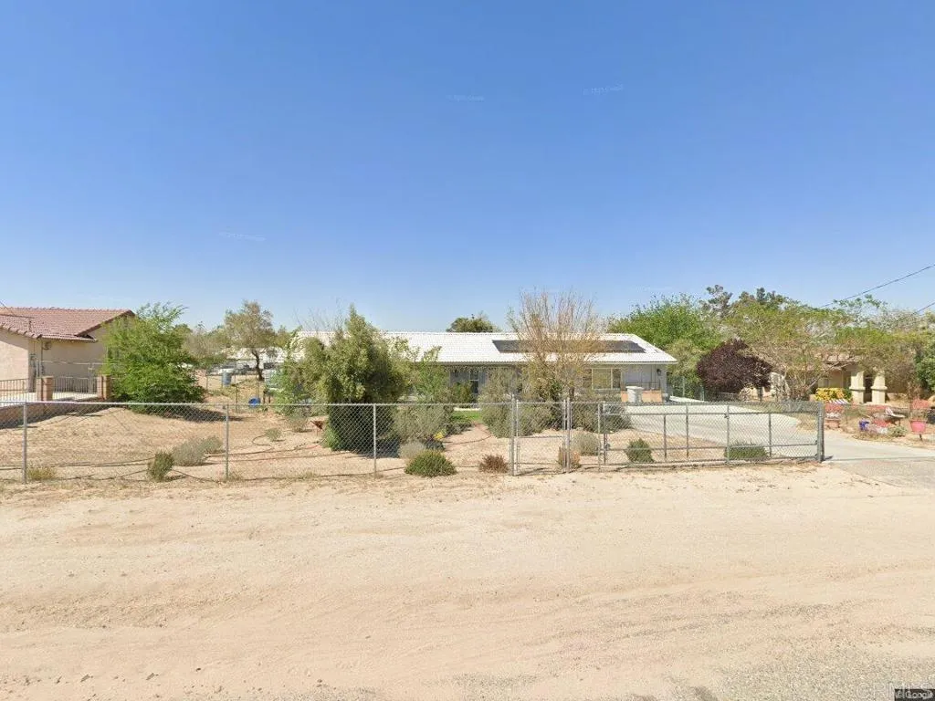 18062 Hackberry Street, Hesperia, CA 92345 - Photo 2 of 20, Hesperia, CA