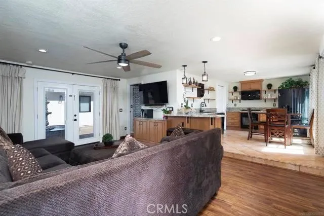 https://cdn.realtyfeed.com/cdn/127/306646324/1409ea84a793122f3d2e7dc46e180960.webp