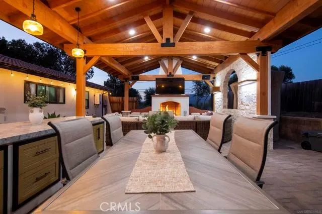 https://cdn.realtyfeed.com/cdn/127/306646324/8b1106aed48df4c99e92bcb9c43589b4.webp