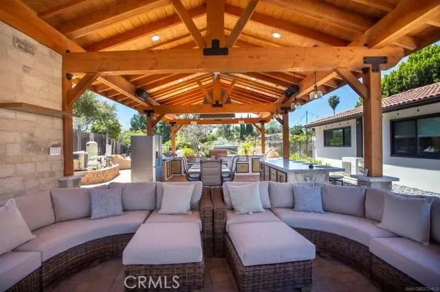 https://cdn.realtyfeed.com/cdn/127/306646324/eb7c36926a2673b7e2025a557ea64b34.webp