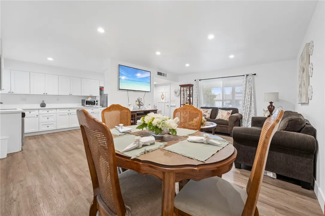 27319 Capilano, Menifee, CA 92586 - Photo 5 of 33, Menifee, CA