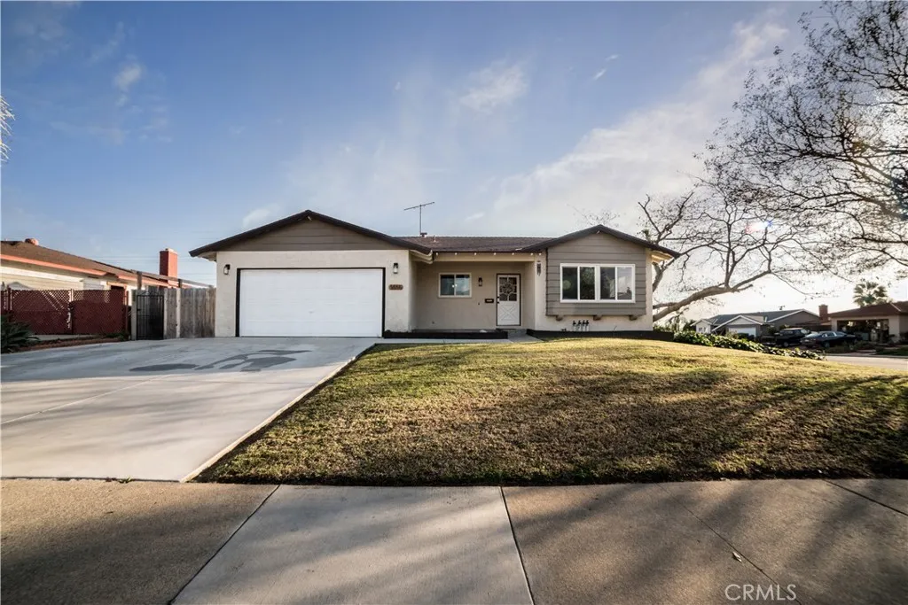 5555 Caroline Street