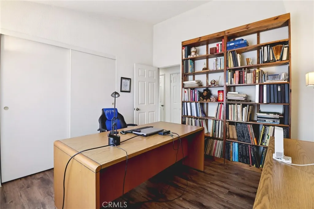 https://cdn.realtyfeed.com/cdn/127/306646360/a94309d484110fc5e02878894d92b1e1.webp