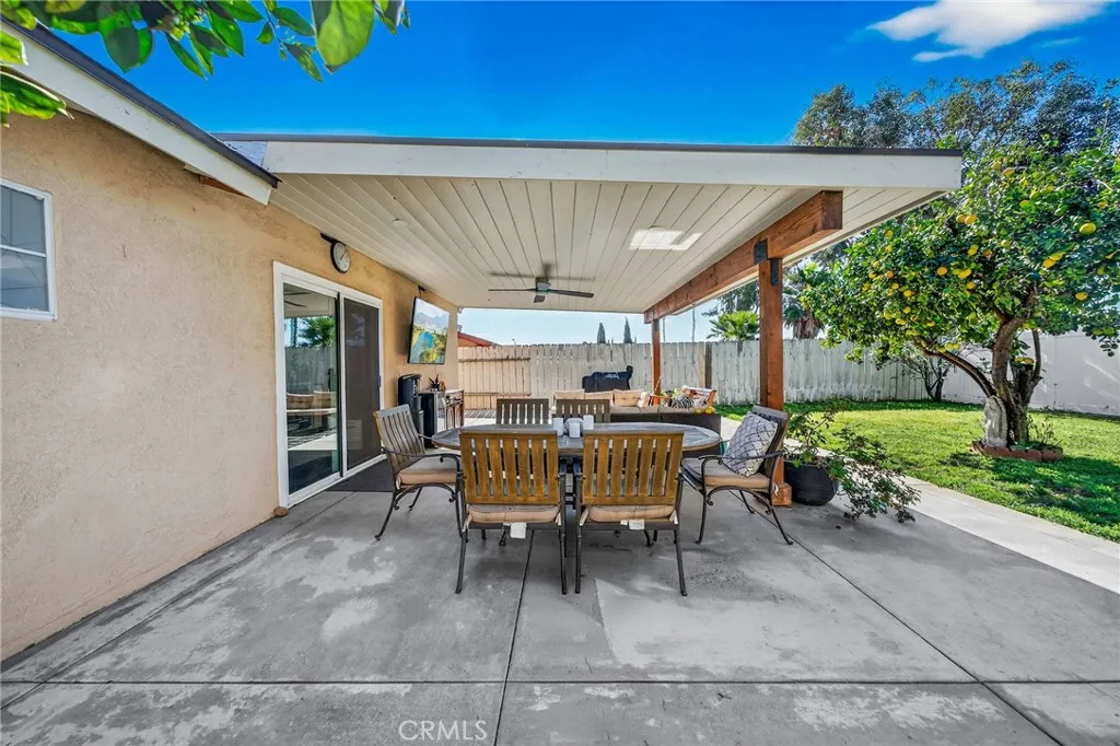 https://cdn.realtyfeed.com/cdn/127/306646426/a06adf51ab9339edd6e51cc6797af244.webp