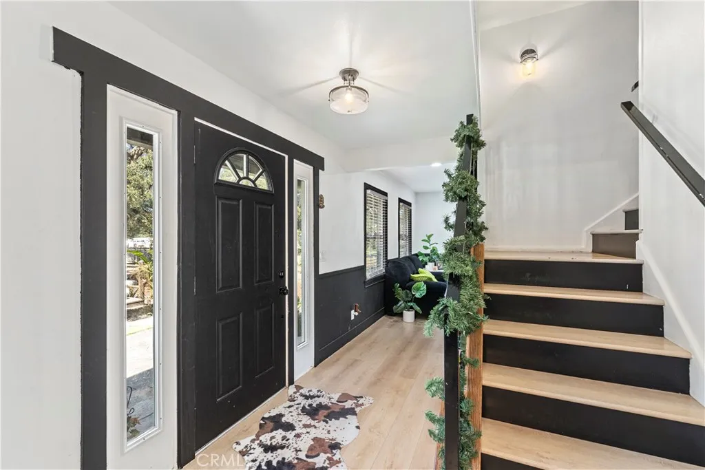 https://cdn.realtyfeed.com/cdn/127/306646429/68bec735908d7257cffa2b1b43b0d555.webp