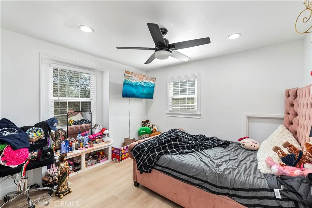 https://cdn.realtyfeed.com/cdn/127/306646429/f5ce7d9f05331efdee322c671c3e5e07.webp