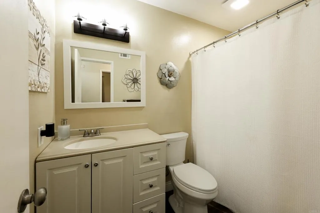 https://cdn.realtyfeed.com/cdn/127/306646517/77251dc1c9bf09fb16881fdb11b3f841.webp
