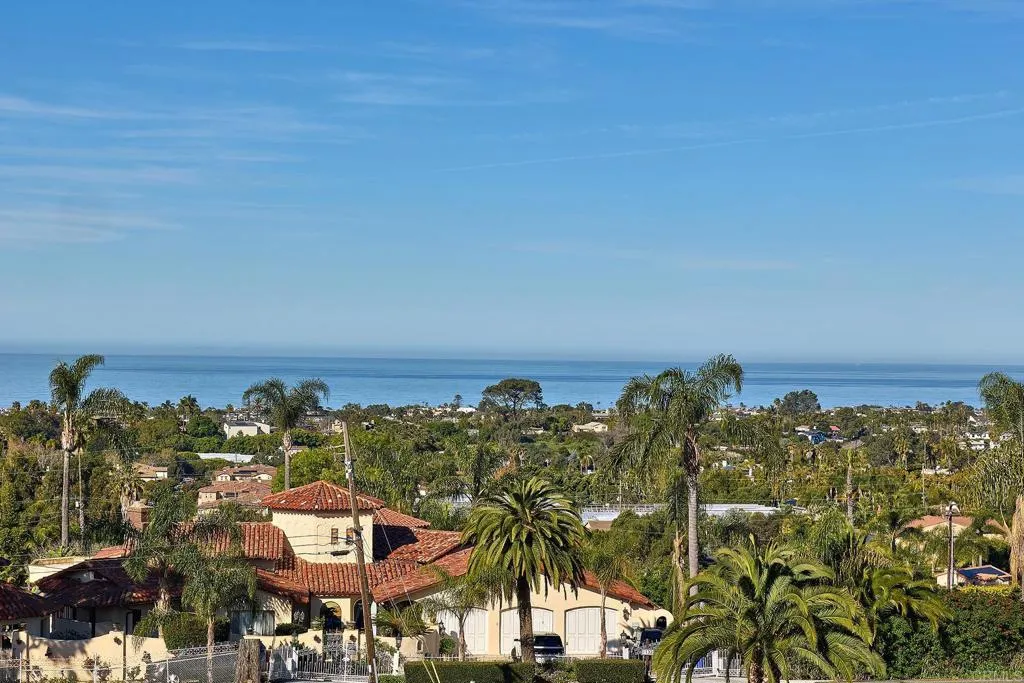 1068 Passiflora Ave, Encinitas, CA 92024 - Photo 5 of 38, Encinitas, CA