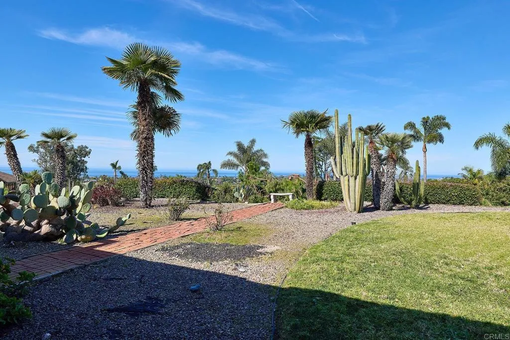 1068 Passiflora Ave, Encinitas, CA 92024 - Photo 3 of 38, Encinitas, CA