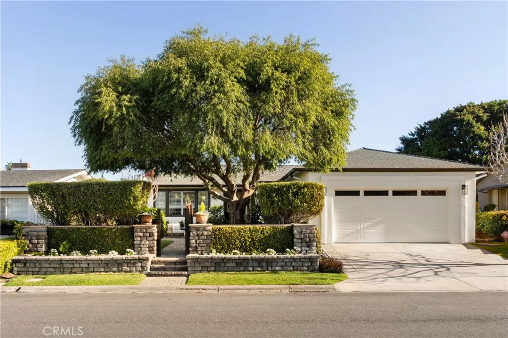 Corona Del Mar, CA 92625