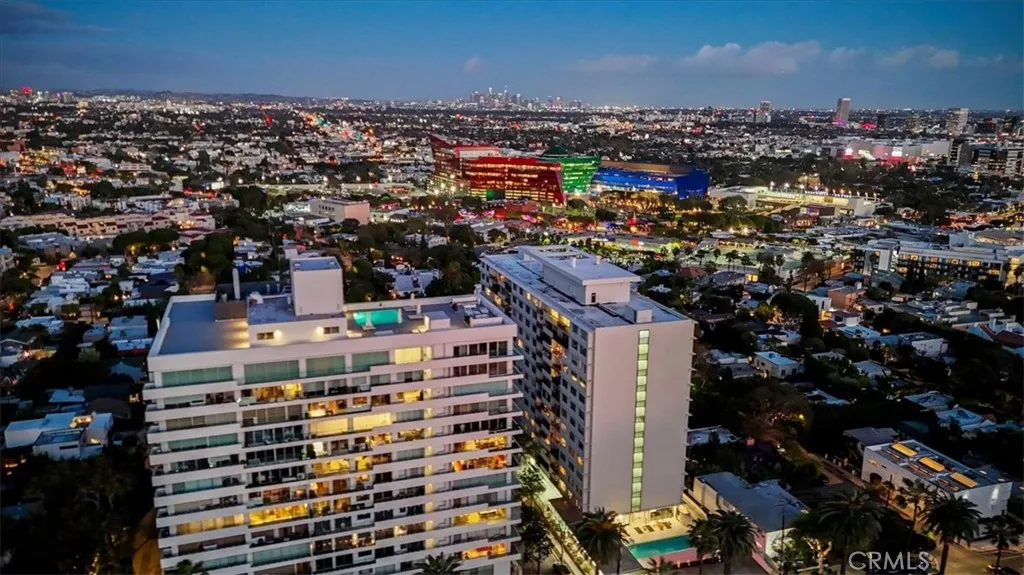 818 N Doheny Drive Unit 908, West Hollywood, CA 90069 - Photo 3 of 75, West Hollywood, CA